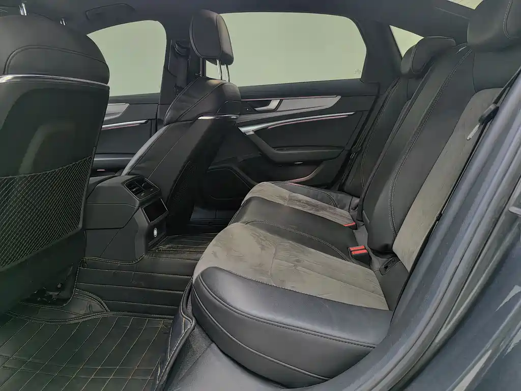Audi A6L 2022 45 TFSI Premium Dynamic Model купить на сайте DeffCars