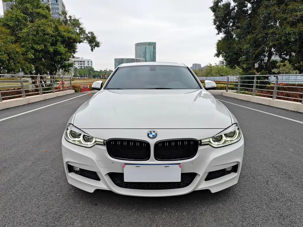 BMW 3 Series 2019 320i M Sports Package купить на сайте DeffCars