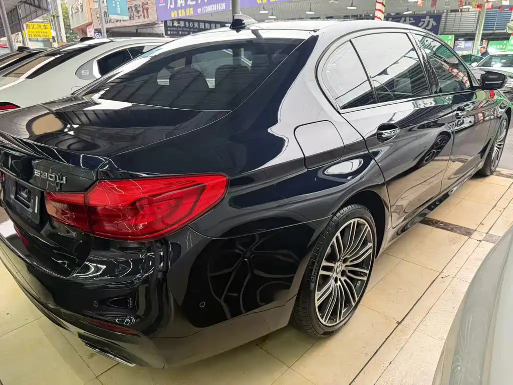 BMW 5 Series 2018 facelift 530Li leading model luxury package купить на сайте DeffCars