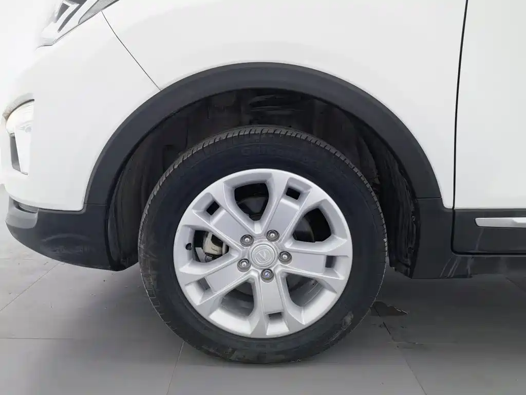 Changan CS15 2016 1.5L manual fashion version купить на сайте DeffCars