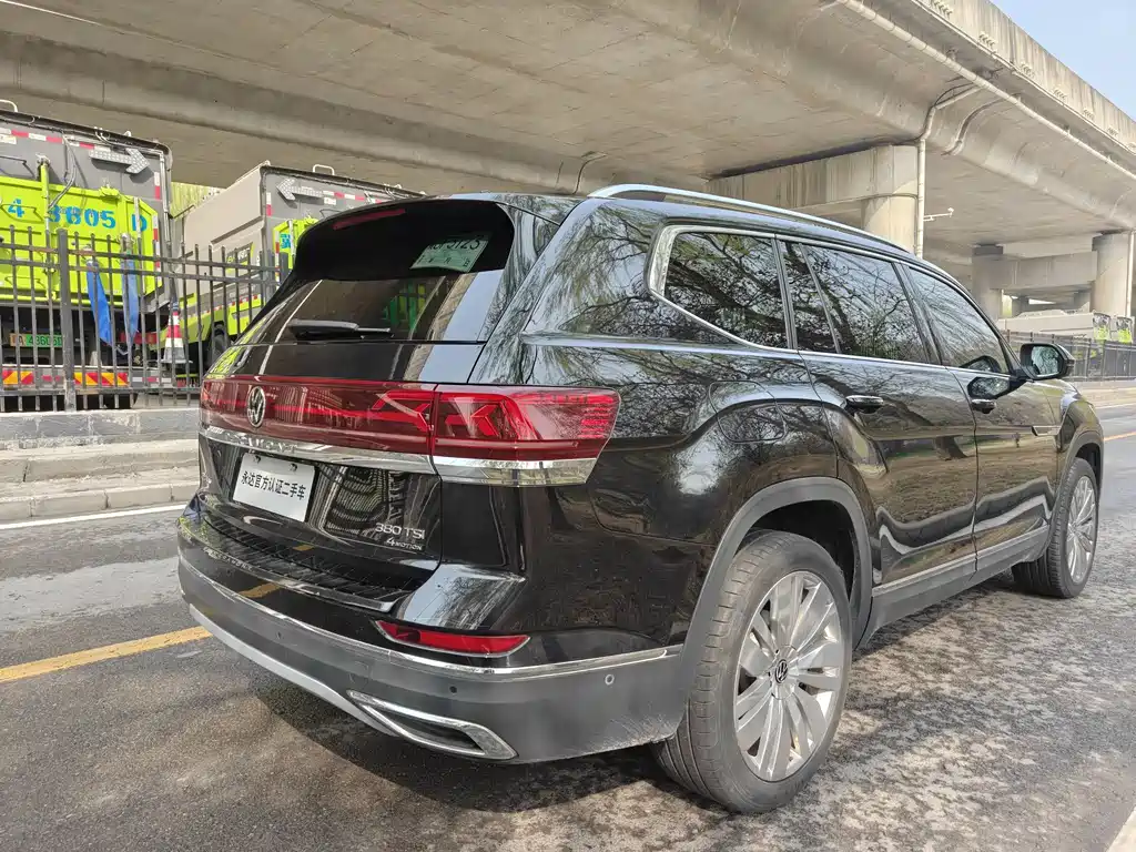 Touron 2023 380TSI four-wheel drive supreme flagship version купить на сайте DeffCars