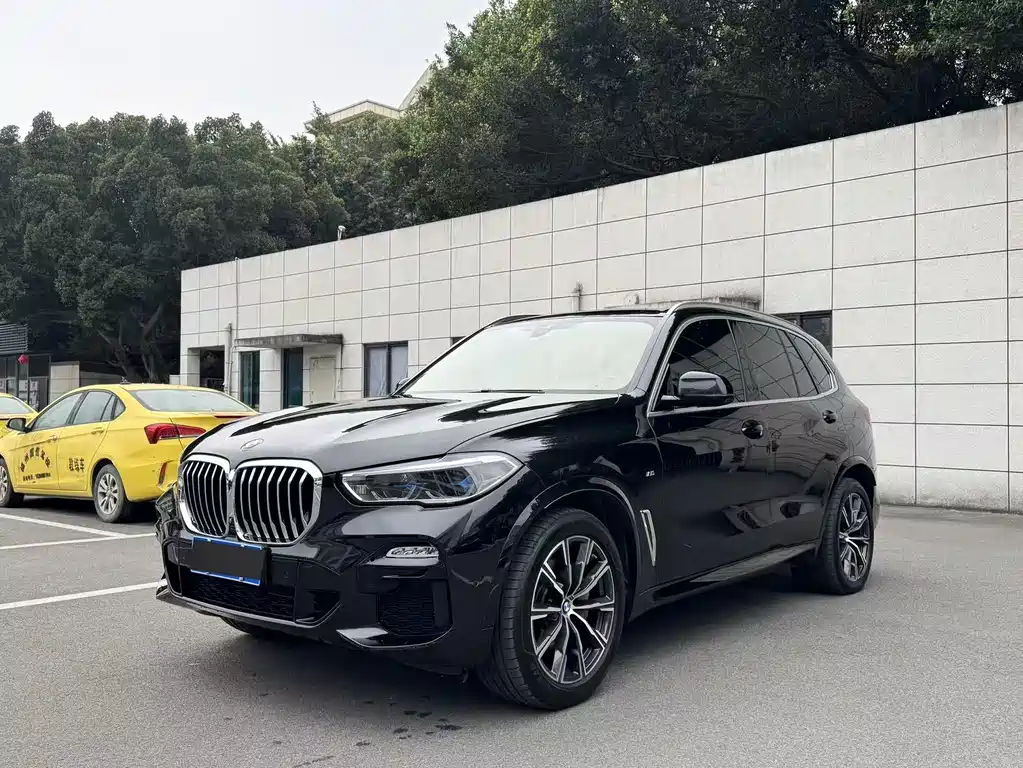 BMW X5 imported 2020 xDrive40i M sports package купить на сайте DeffCars