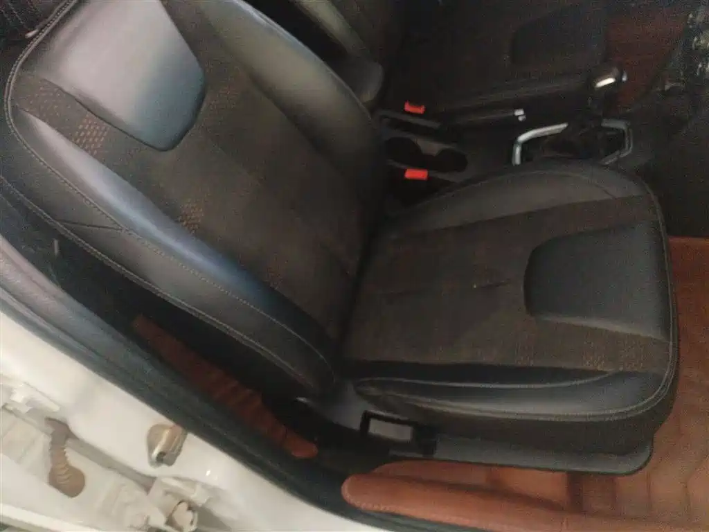 Tiggo 3x 2020 Premium Edition 1.5L CVT Deluxe Edition купить на сайте DeffCars
