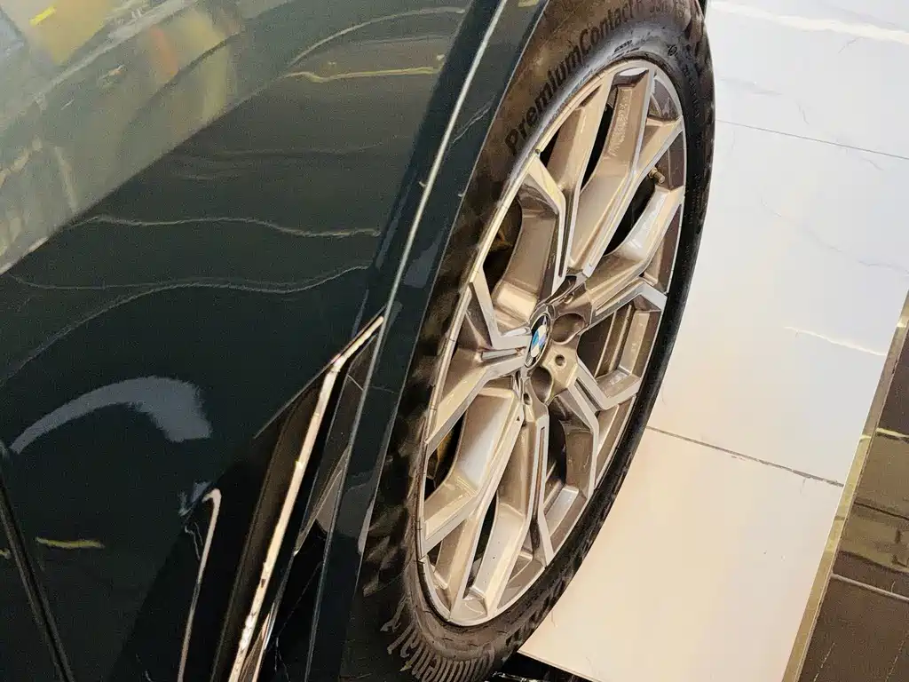 BMW X7 2023 xDrive40i Leading Luxury Package купить на сайте DeffCars