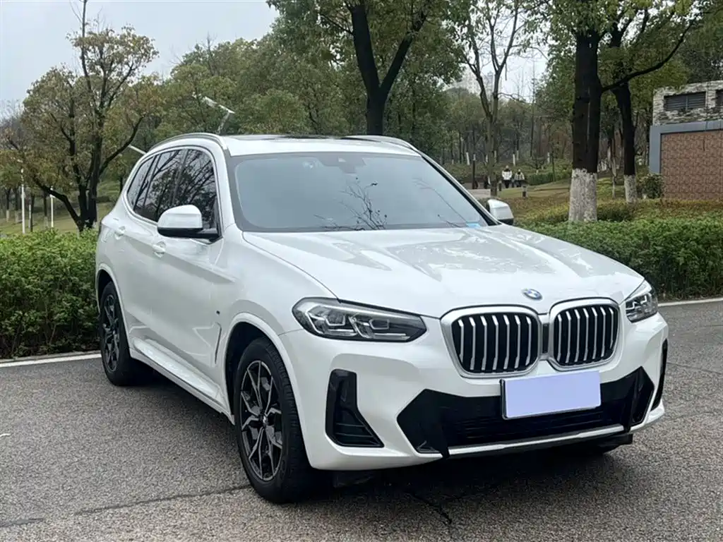 BMW X3 2022 facelift xDrive25i M sports package купить на сайте DeffCars
