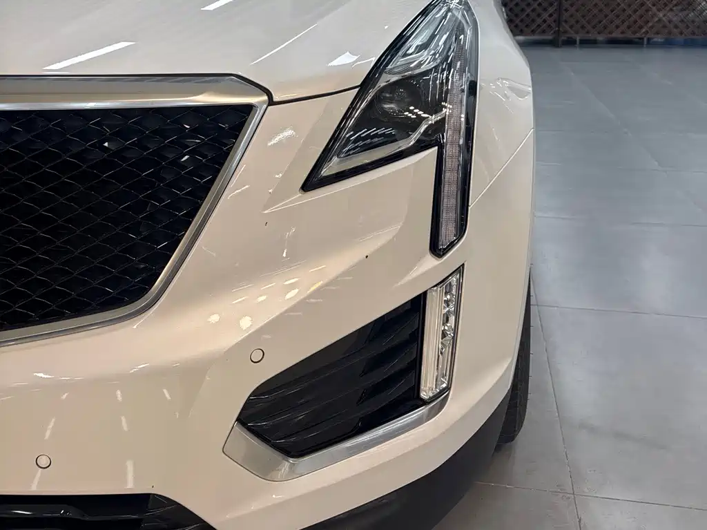 Cadillac XT5 2022 2.0T four-wheel drive luxury model (Hummingbird version) купить на сайте DeffCars
