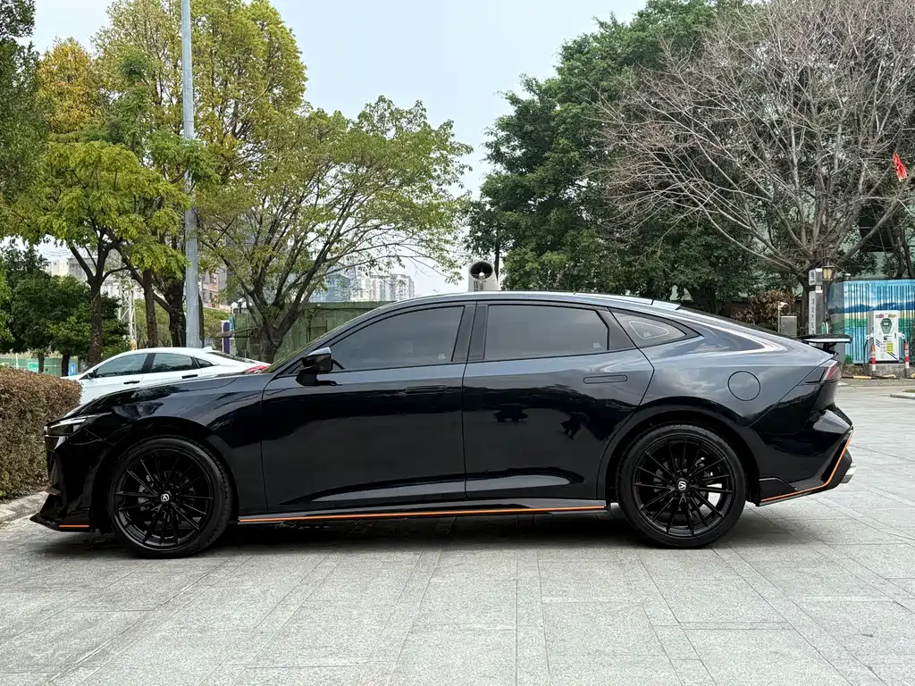 Changan UNI-V 2022 1.5T sports version купить на сайте DeffCars