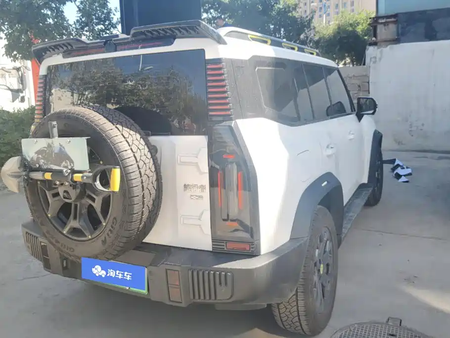 Jietu Traveler C-DM 2024 C-DM 206KM four-wheel drive mountain version купить на сайте DeffCars