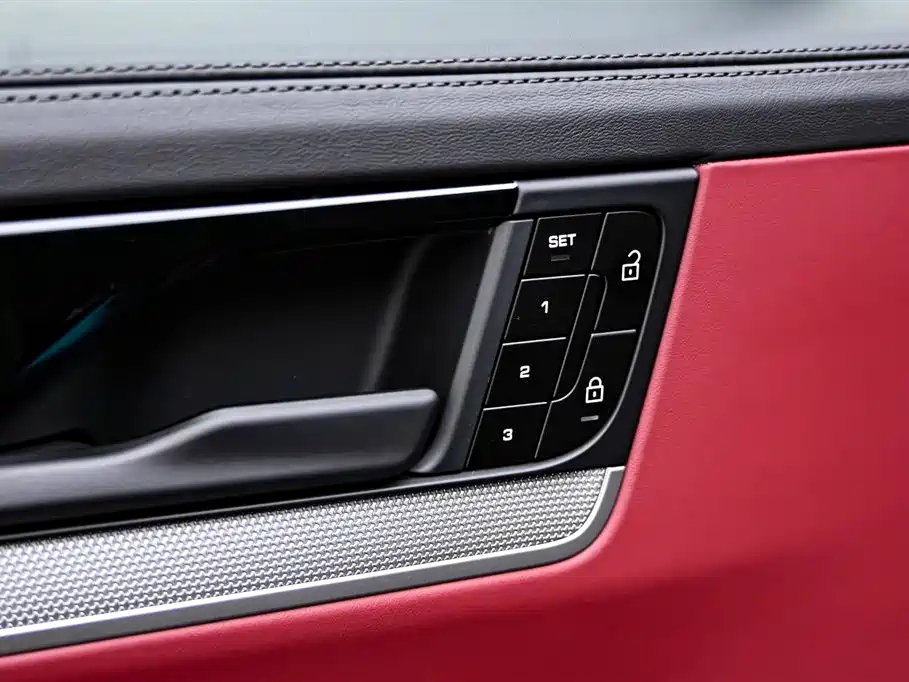 Cayenne 2024 Cayenne 3.0T купить на сайте DeffCars