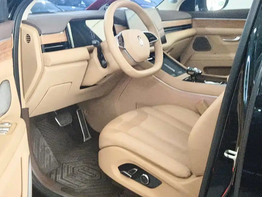 Wenjie M7 2024 1.5T Intelligent Driving Four-wheel Drive Pro Version 5 Seats купить на сайте DeffCars