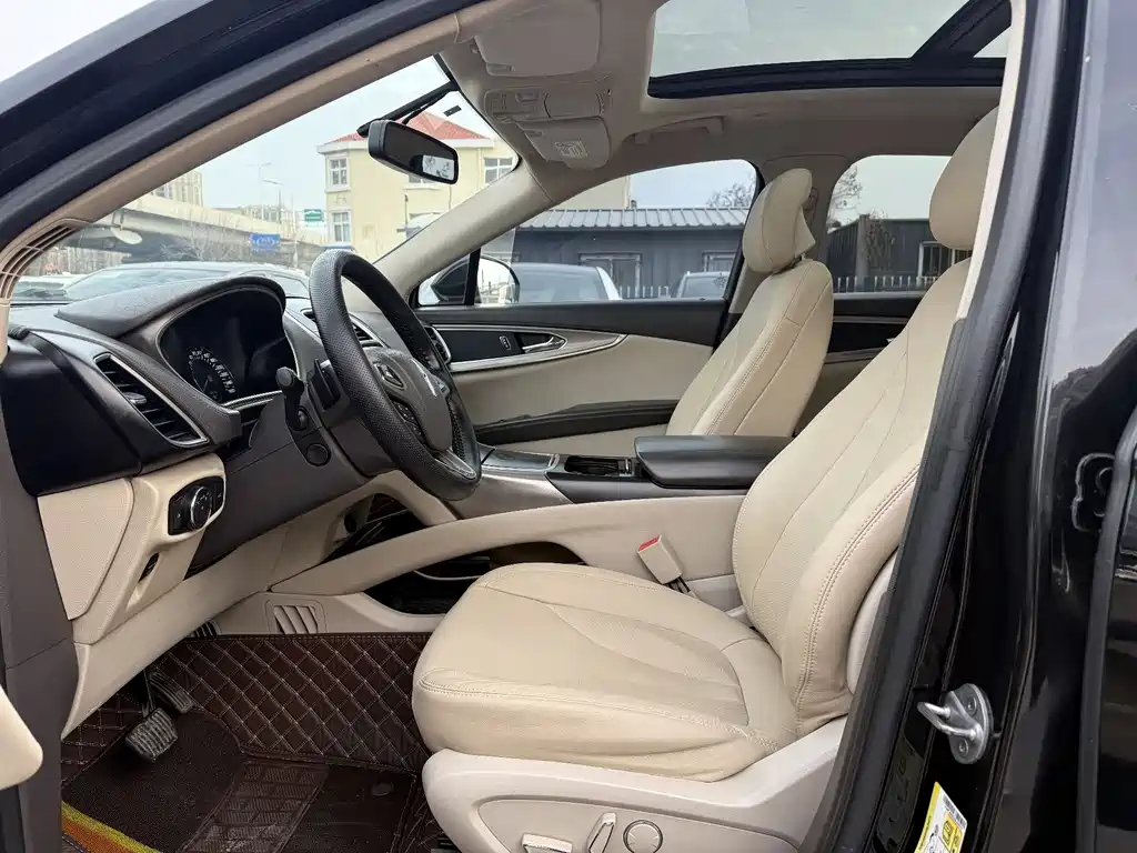 Lincoln MKX 2015 2.0T 2WD Exclusive Edition купить на сайте DeffCars