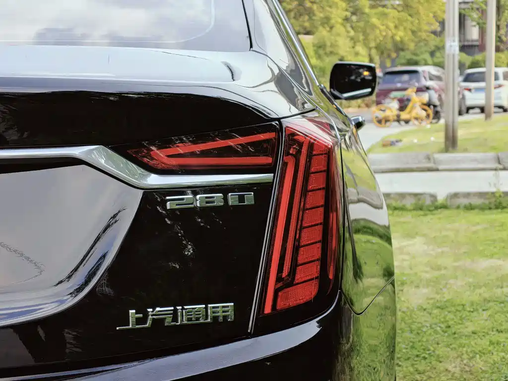 Cadillac CT6 2021 28T Elite купить на сайте DeffCars