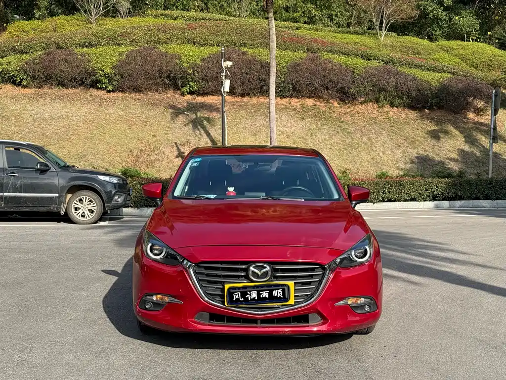 Mazda3 Angkesela 2019 Cloud Control Edition Sedan 1.5L Automatic Comfort Type National VI купить на сайте DeffCars