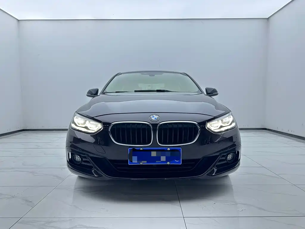 BMW 1 Series 2018 118i Sports купить на сайте DeffCars