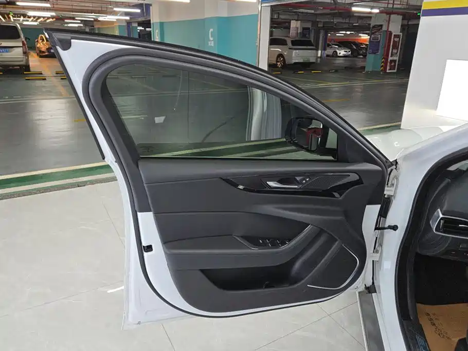 Jaguar XEL 2021 2.0T 250PS S Enterprising Elegant Edition купить на сайте DeffCars