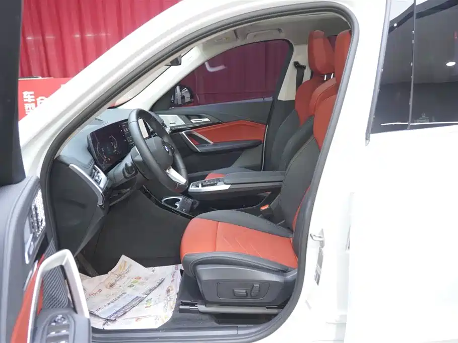 BMW X1 2024 sDrive25Li X Design Package купить на сайте DeffCars