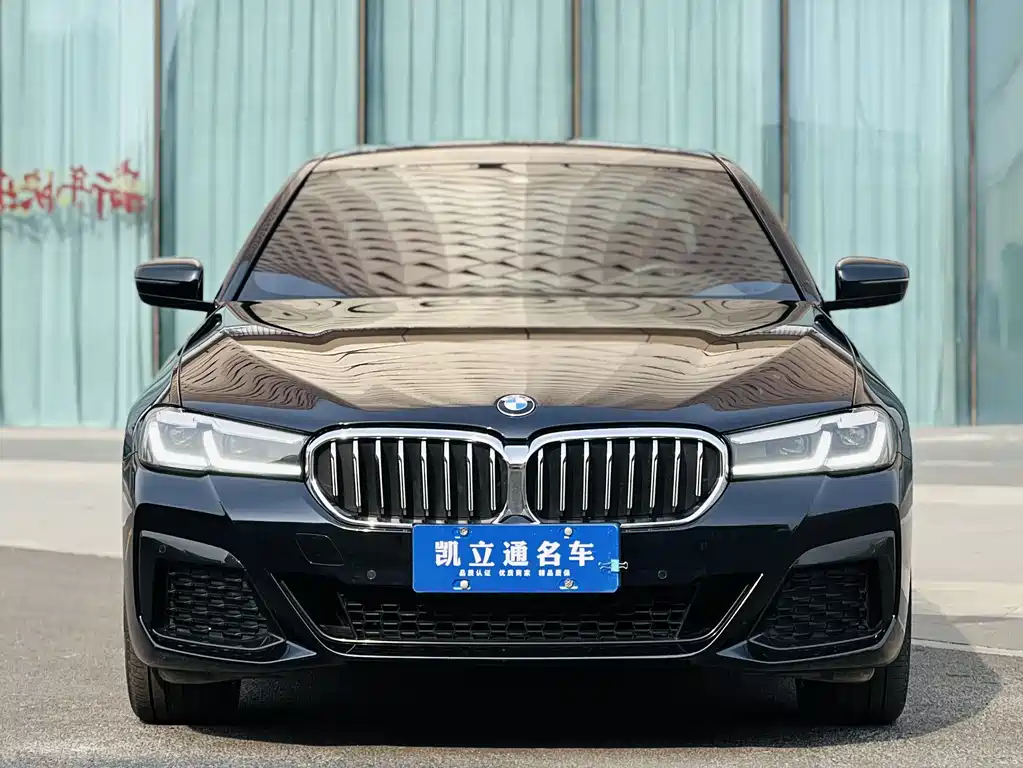 BMW 5 Series 2023 530Li xDrive M Sports Package купить на сайте DeffCars