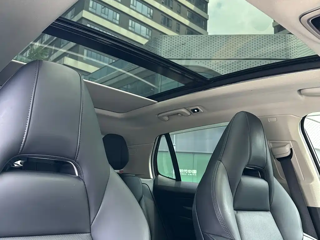 Lynk & Co 01 2021 2.0TD 2WD Pro купить на сайте DeffCars