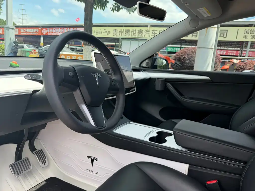 Model Y 2021 standard range rear-wheel drive version купить на сайте DeffCars