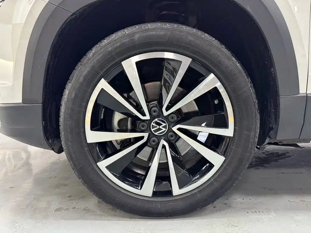 Tuyue 2022 280TSI two-wheel drive luxury version купить на сайте DeffCars