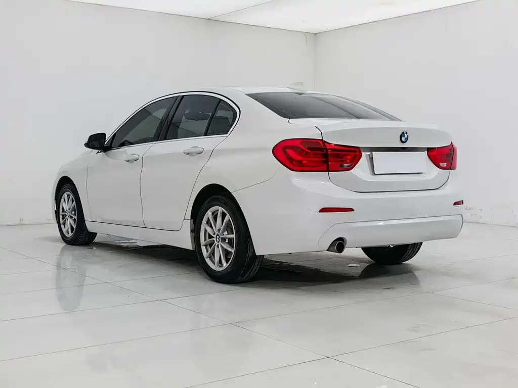 BMW 1 Series 2018 118i Fashion Model купить на сайте DeffCars