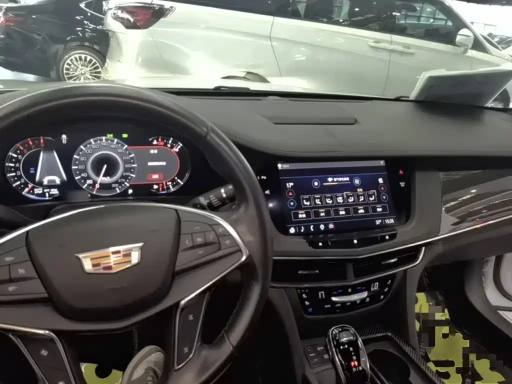 Cadillac CT6 2022 28T Premium Model купить на сайте DeffCars