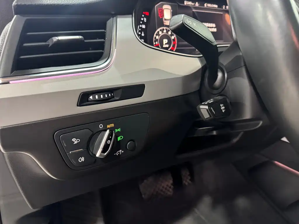 Audi Q7 2018 45 TFSI Technology купить на сайте DeffCars