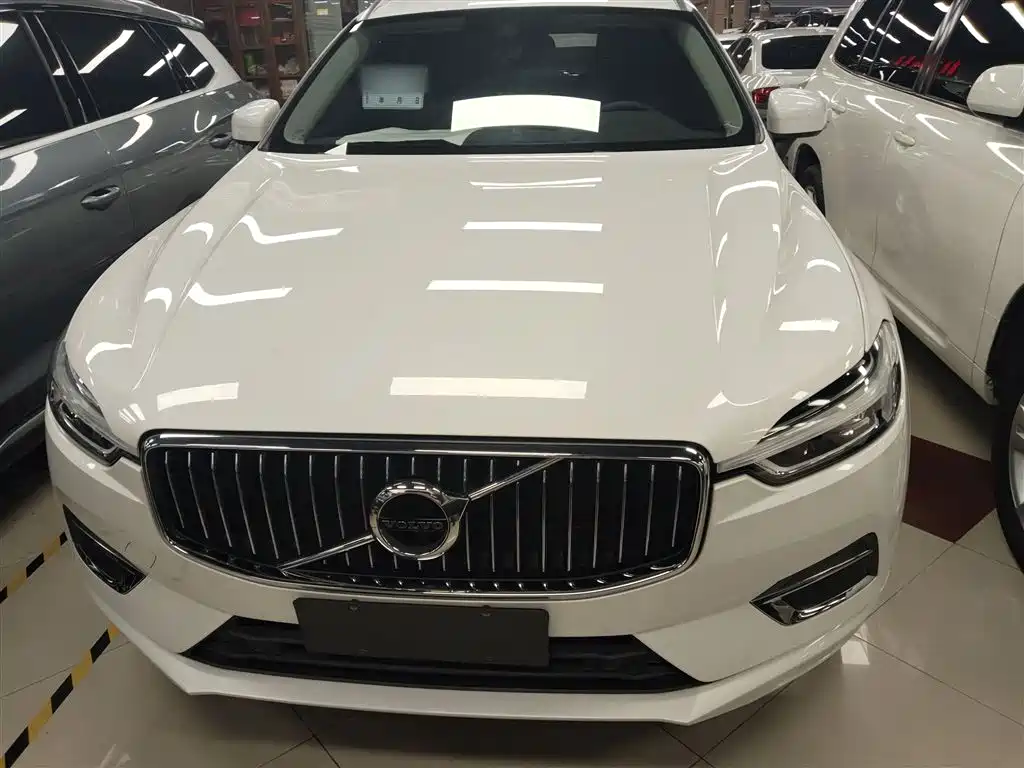 Volvo XC60 2021 T5 four-wheel drive Zhiyi Luxury Edition купить на сайте DeffCars