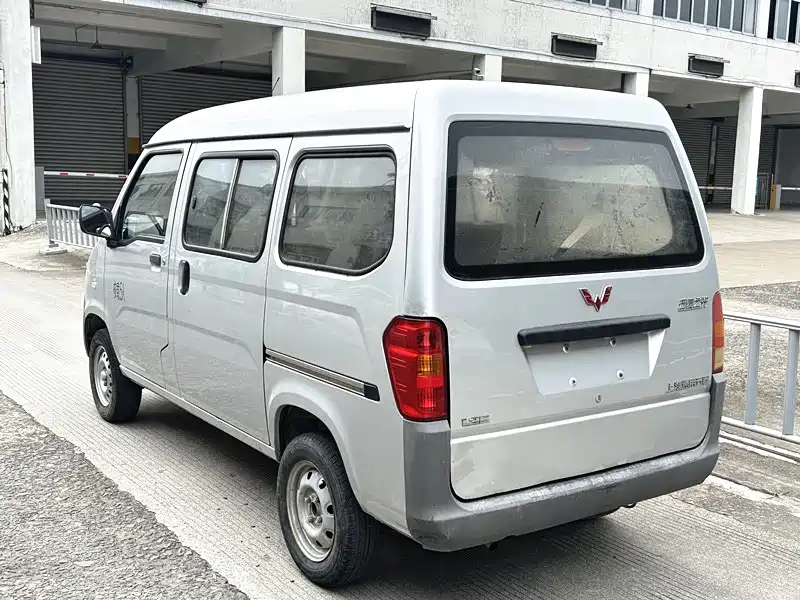 Wuling Zhiguang 2019 1.2L S Practical Model купить на сайте DeffCars