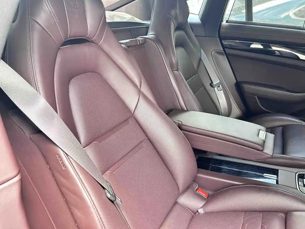 Panamera 2023 Executive Extended Edition 2.9T купить на сайте DeffCars