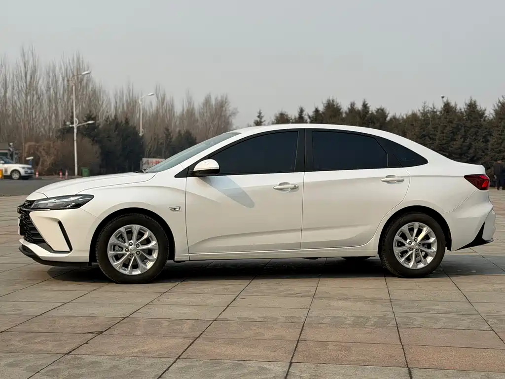 Cruze 2023 1.5L dual-clutch enjoyment version купить на сайте DeffCars