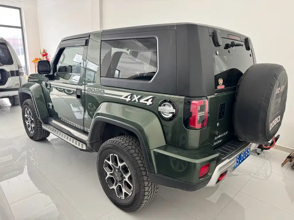 Beijing off-road BJ40 2020 2.0T automatic four-wheel drive pays tribute to the 2020 version of the supreme model купить на сайте DeffCars