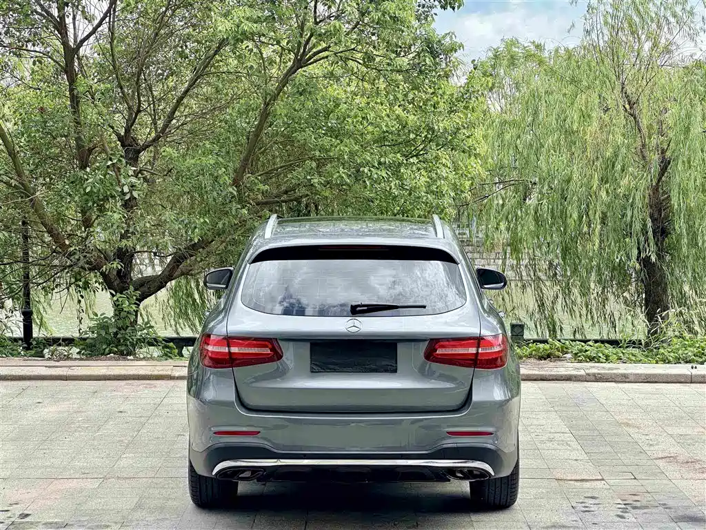 Mercedes GLC 2018 260 4MATIC Luxury Edition купить на сайте DeffCars