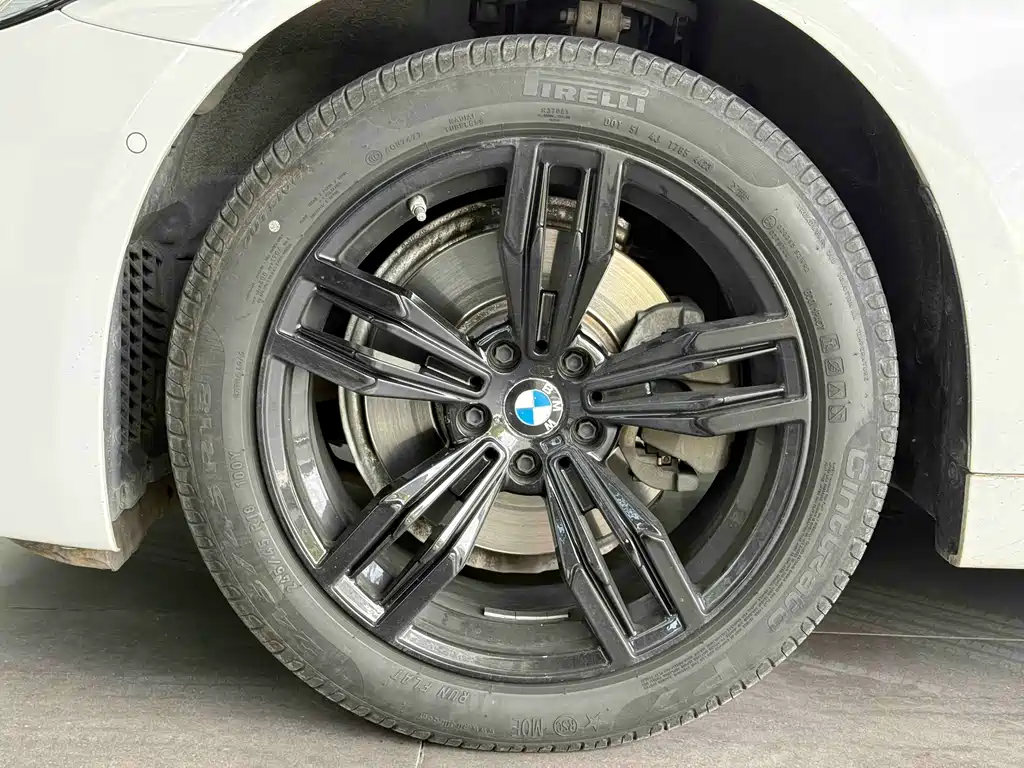 BMW 5 Series 2022 525Li M Sports Package купить на сайте DeffCars