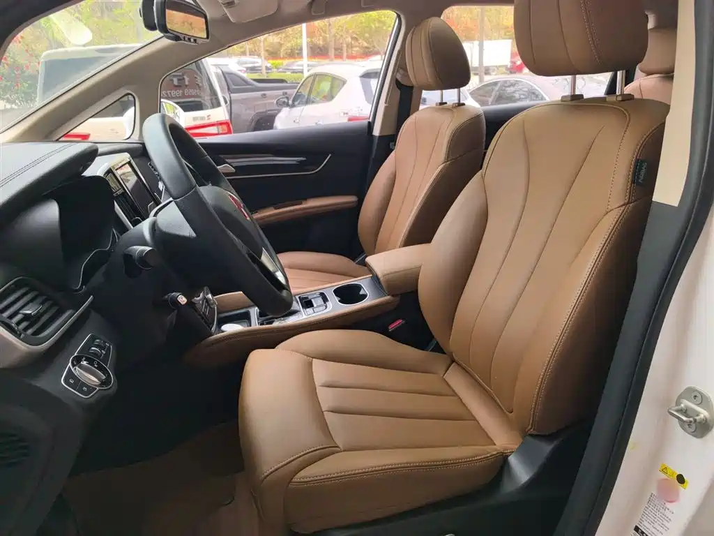 Song MAX 2018 1.5T automatic intelligent connection exclusive model 6 seats купить на сайте DeffCars