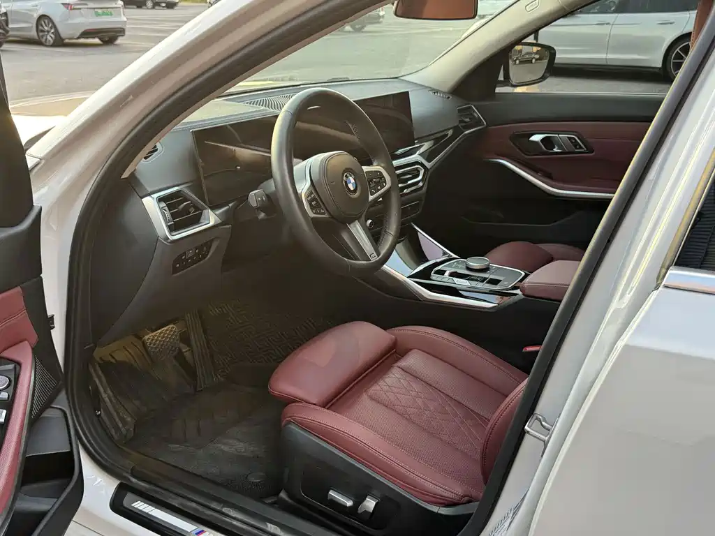 BMW 3 Series 2023 320Li M Sports Package купить на сайте DeffCars