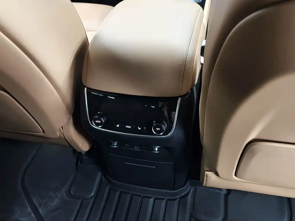 Ideal ONE 2021 extended range 6-seater version купить на сайте DeffCars