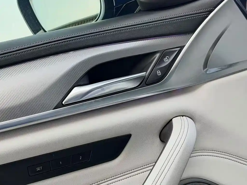 BMW M5 2018 M5 купить на сайте DeffCars