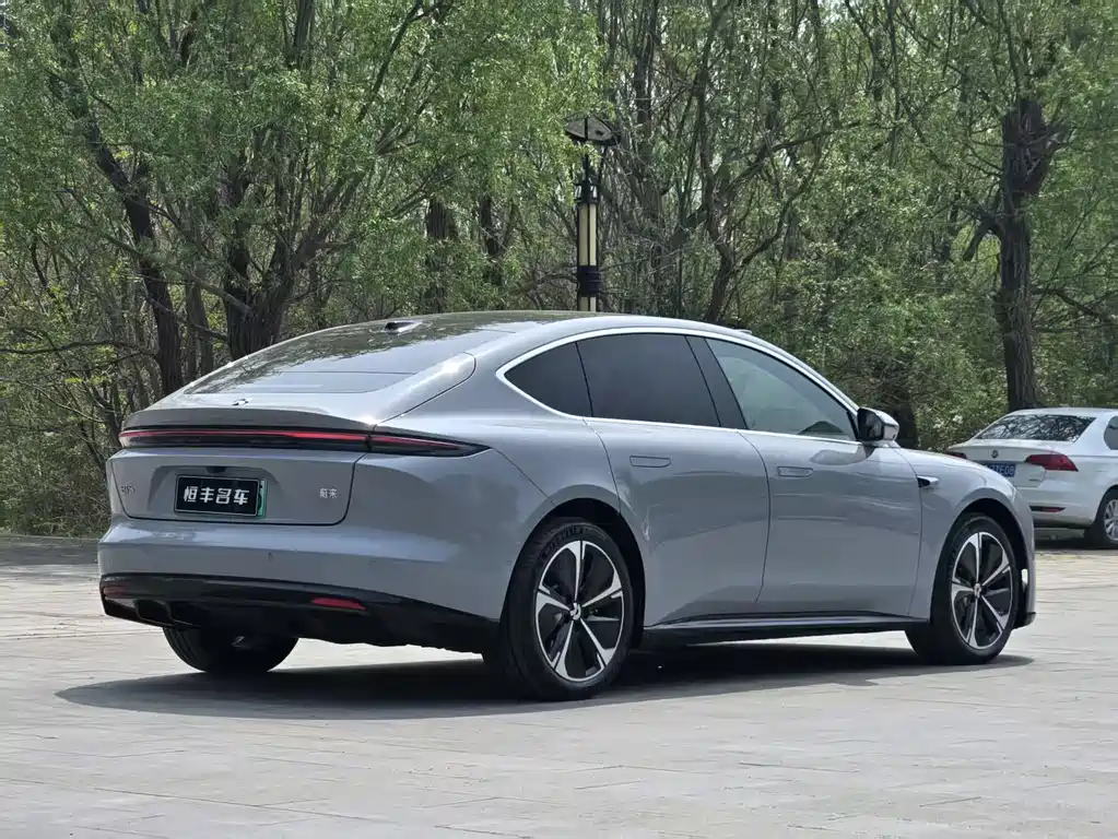 NIO ET5 2025 model 75kWh купить на сайте DeffCars