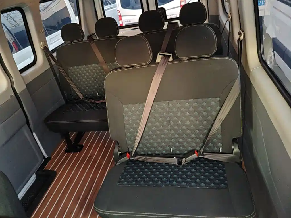 V80 2024 AoYuntong value version 6MT long axis mid-top 127Ps 6/7/8/9 seats купить на сайте DeffCars