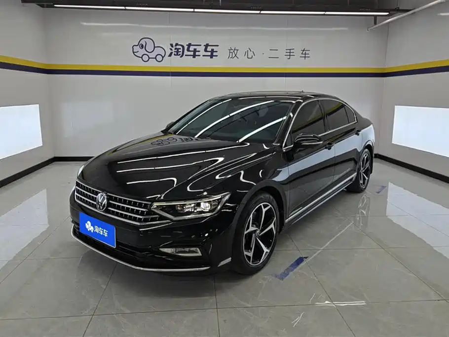 Magotan 2023 2 million commemorative edition 330TSI DSG leading model купить на сайте DeffCars