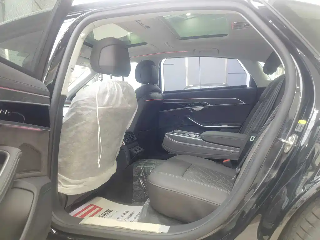 Audi A8 2024 A8L 50 TFSI quattro Premium Selection купить на сайте DeffCars