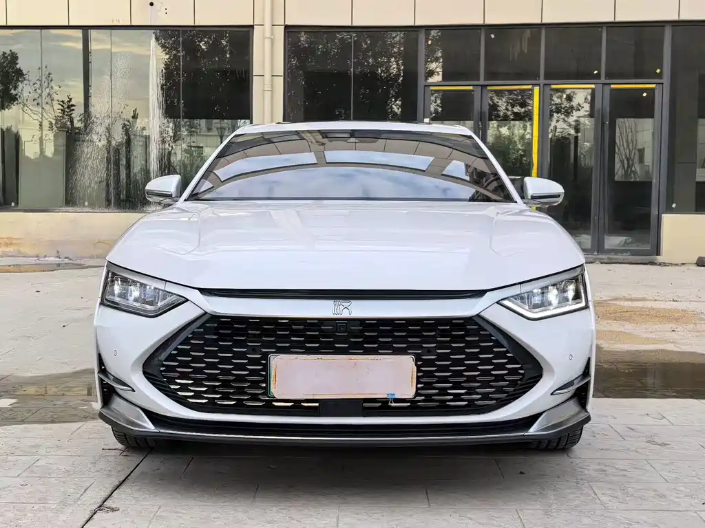 Han 2020 DM four-wheel drive performance version luxury model купить на сайте DeffCars