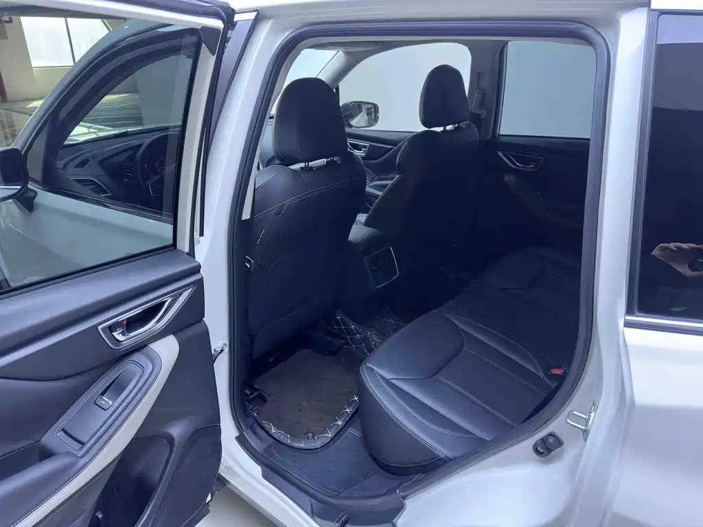 Forester 2022 2.0i AWD Deluxe Edition EyeSight купить на сайте DeffCars