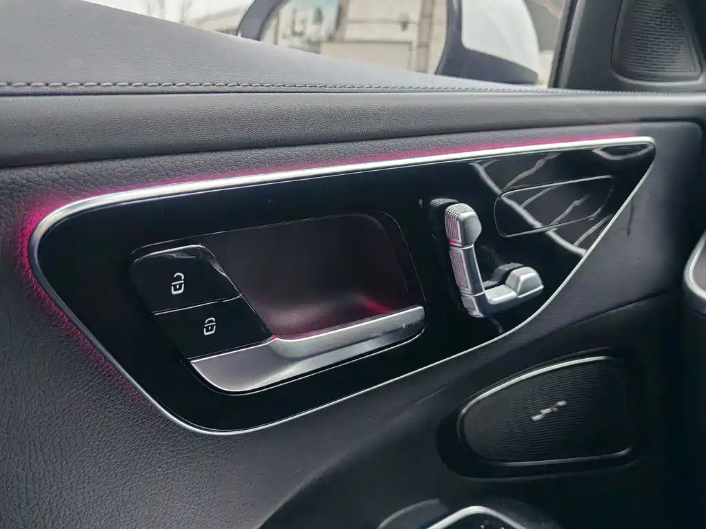 Mercedes-Benz C-Class 2024 facelift C 260 L sports version купить на сайте DeffCars