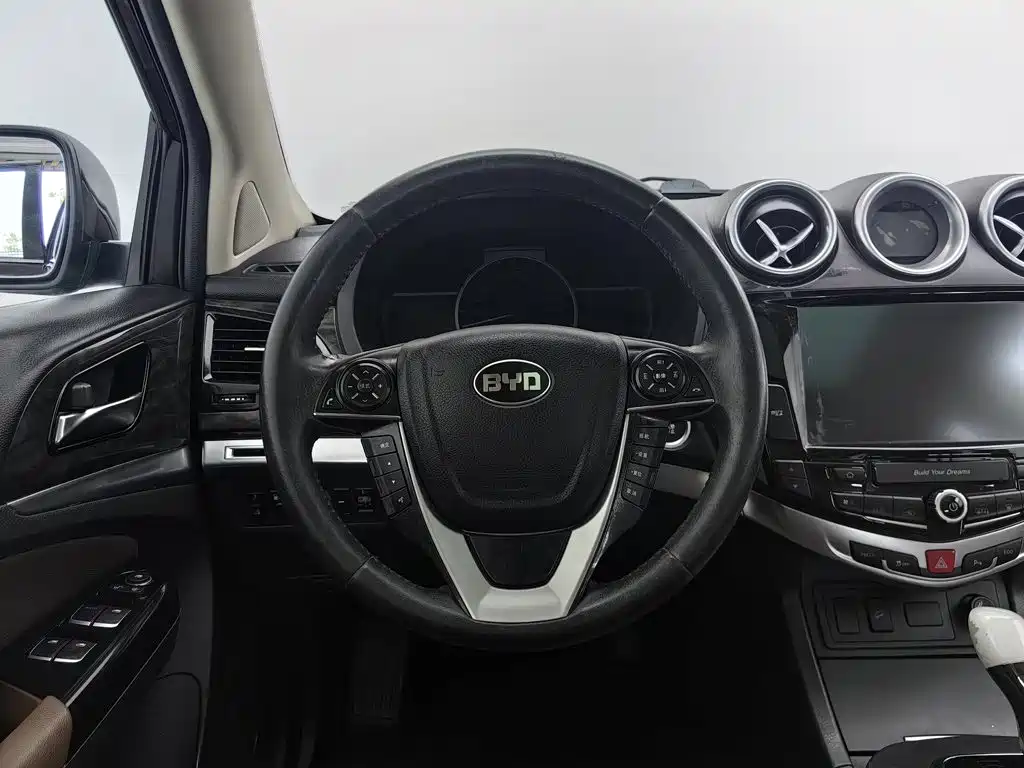 BYD S7 2016 2.0T Automatic Premium Plus купить на сайте DeffCars