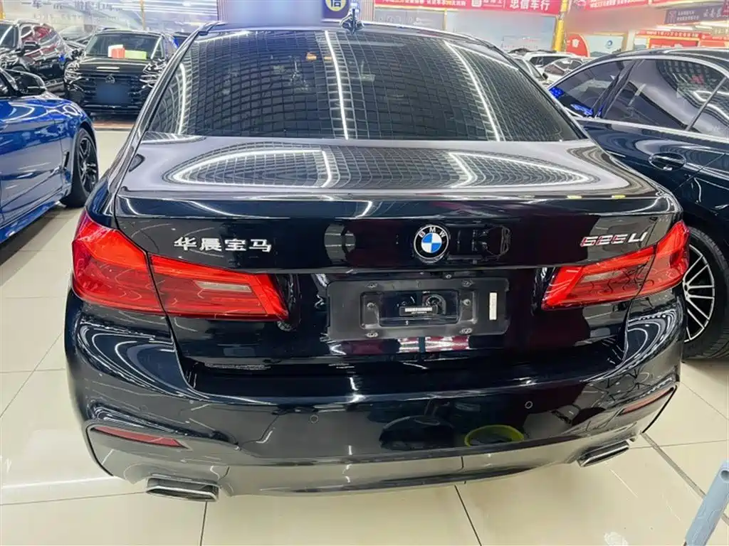 BMW 5 Series 2019 525Li M Sports Package купить на сайте DeffCars