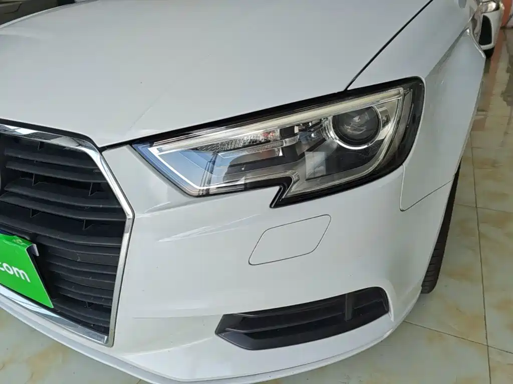Audi A3 2017 Limousine 35 TFSI Enterprising купить на сайте DeffCars