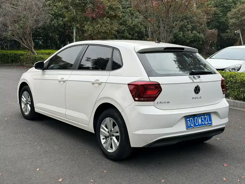 Polo 2021 Plus 1.5L Automatic Panoramic Enjoyment Edition купить на сайте DeffCars