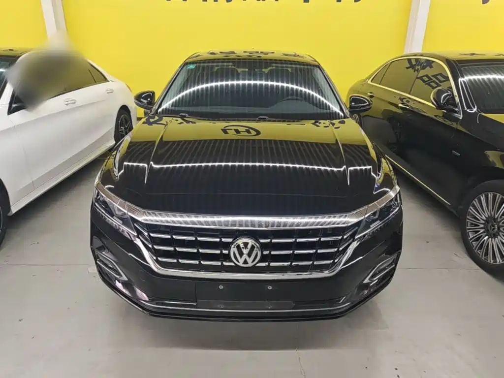 Passat 2020 330TSI Deluxe Edition National VI купить на сайте DeffCars